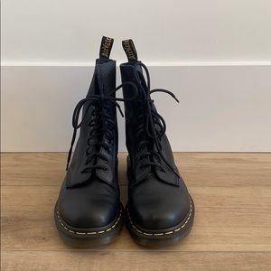 Dr. Marten’s 1490 10 eye boots
